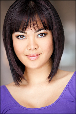 Strong and elegant headshot with modern appeal