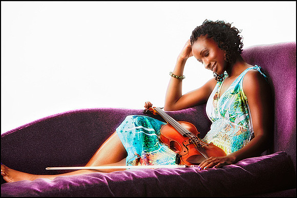 Brooke Alford — Vibrant studio portrait of violinist, laid-back and colorful styling