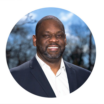 A professional LinkedIn headshot photographed in New York City by Rod Goodman