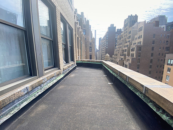 Outdoor balcony area for simple portraits and environmental shots at a Chelsea photo studio